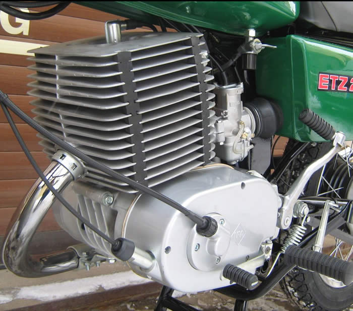 Restaurierter AWO-T Motor